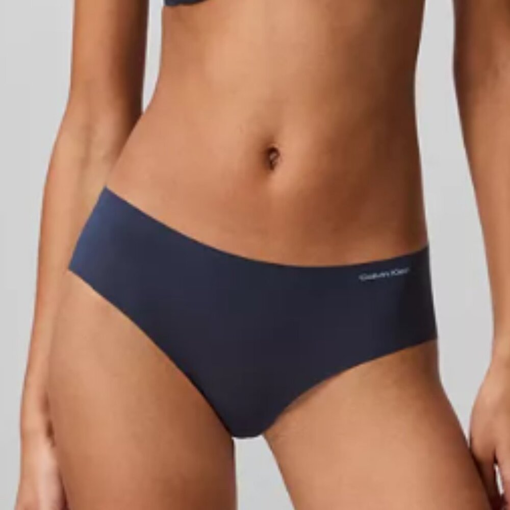 3/$20 Bundle •Calvin Klein Invisibles Microfiber Hipster Speakeasy S